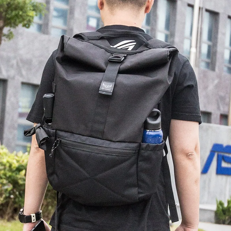 Borsa per notebook Asus ROG TU - Laptop Backpack 15.6 recensione e prezzo